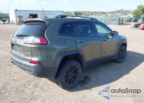 2021 Jeep Cherokee Trailhawk 4X4 z USA, uszkodzony, nr VIN 1C4PJMBX0MD206513